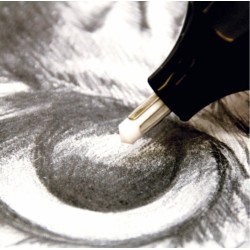 Electronic eraser + 30 replacement erasers from Mont marte